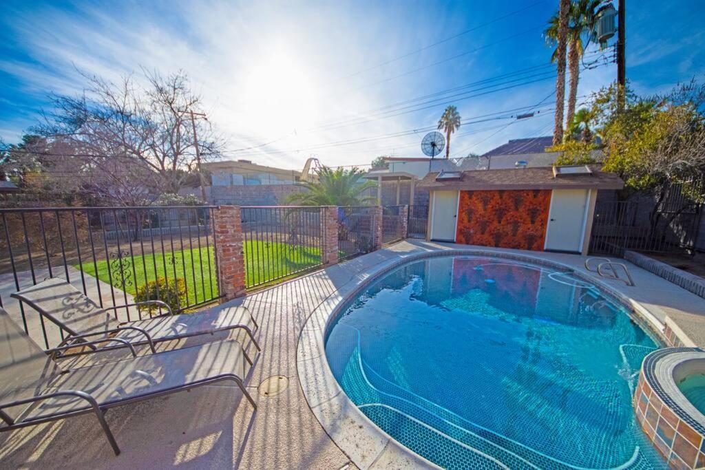 Newer Ranch With Pool And Hot Tub Near The Strip And Freemont Street. Vila Las Vegas Exterior foto